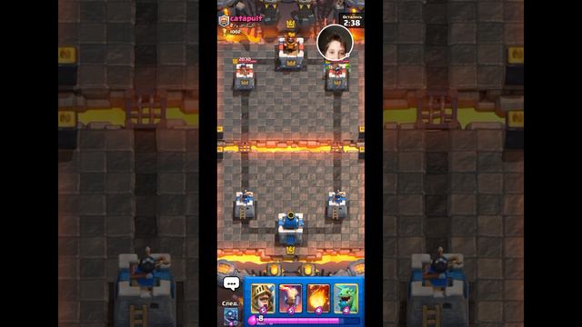 Я играю в clash royale смотреть онлайн