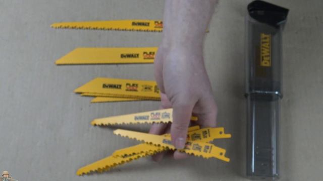 Набор сабельных пилок Dewalt DWAFV413SET смотреть онлайн