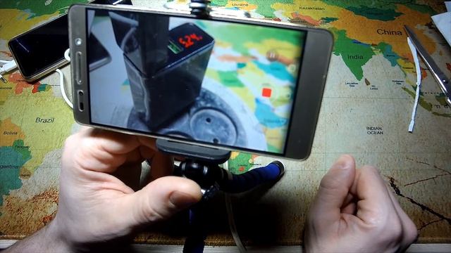 Зарядное устройство на 3 порта USB - распаковка и тесты смотреть онлайн