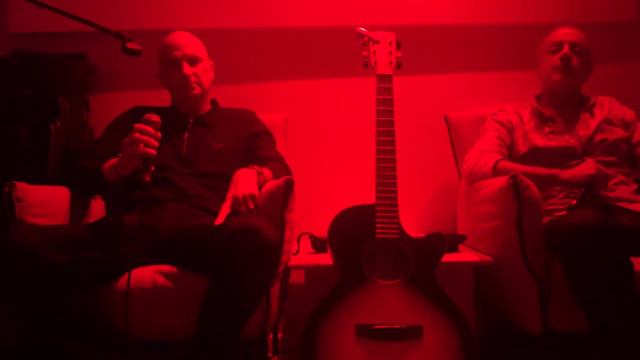 Ola se thimisoun - Oren & Efi (cover Haris alexiou) смотреть онлайн