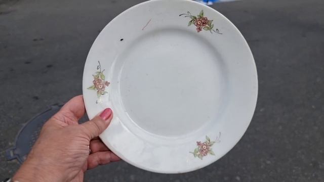 август.Барахолка.Киев.Вещи времен СССР.покупки для души!!! смотреть онлайн