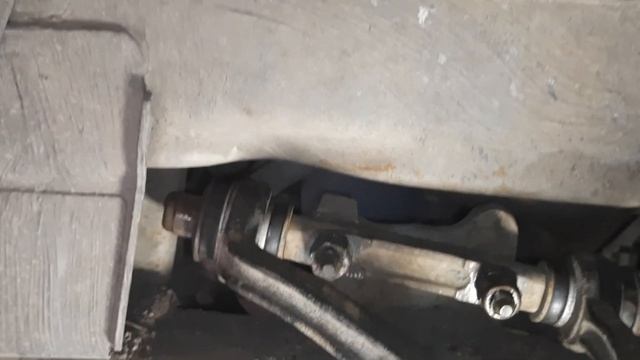 Как правильно затянуть сайлентблоки на Шевиниве. смотреть онлайн