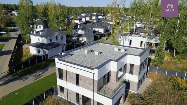 Коттеджный поселок CORNER GARDEN в Казани. Видео-облет сентябрь 2023 смотреть онлайн