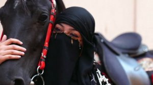 Нашид Кун Муслиман легендарный нашид  очень любим и популярен среди мусульман и не только  легенда