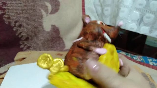 Игрушка-погремушка смотреть онлайн