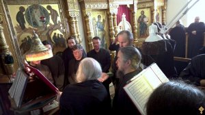 Задостойник в праздник Святой Троицы