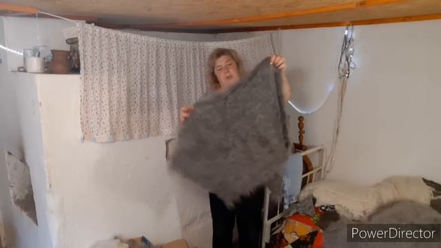 ПЛАТКИ НОСКИ КОСЫНКИ ИЗ ПУХА ИЗ УРЮПИНСКА смотреть онлайн