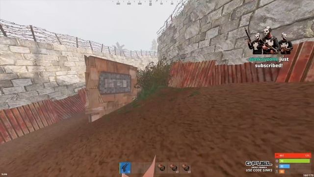 How a SOLO PLAYER steals RICHEST CHEATER RAID ever - Rust Solo смотреть онлайн