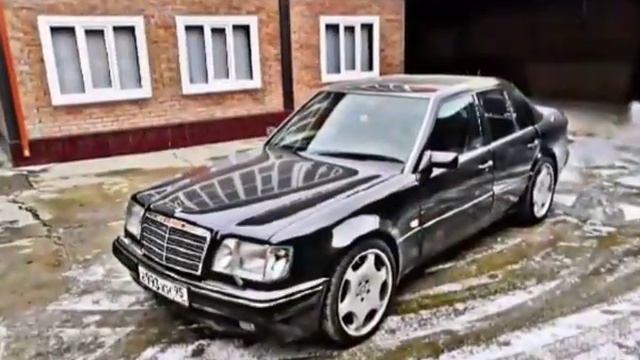 Мерседес W124 е500 волчок.