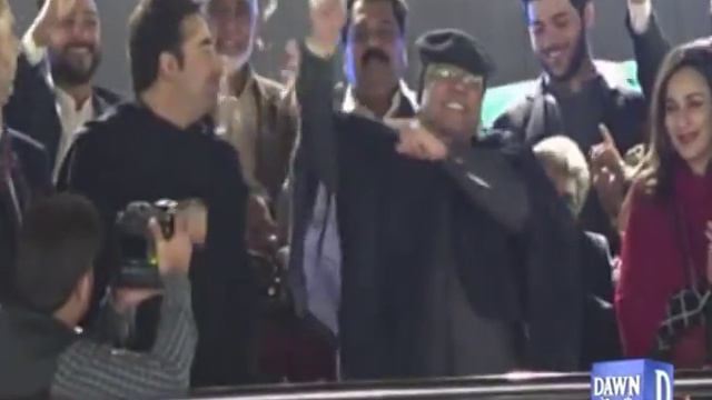 Asif Ali Zardari dances during PPP's convention in Islamabad смотреть онлайн