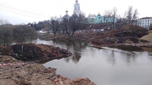 Мост из чистого воздуха- для местных жителей и гостей города.. ВЯЗЬМА смотреть онлайн