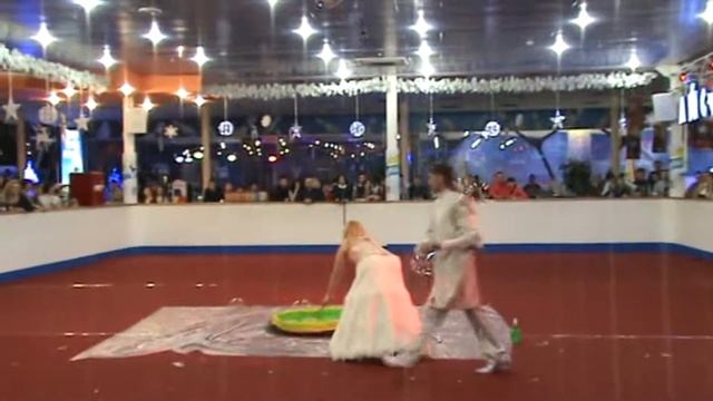 ЦУМ Новогодняя ночь 2014!!!Шоу мыльных пузырей смотреть онлайн