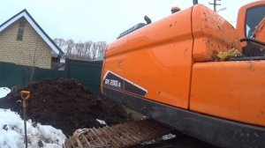 Doosan DX200A| Ремонт натяжителя гусеницы .