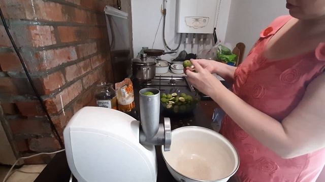 ПЕРЕТЕРТЫЙ С САХАРОМ ЗЕЛЕНЫЙ ОРЕХ ОТ МАЛОКРОВИЯ И ДЛЯ ПОВЫШЕНИЯ ИММУНИТЕТА смотреть онлайн