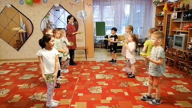 Видео # 41. Игра с инструментами. Педагог Арина Титова, г. Титова, г. Иркутск. смотреть онлайн