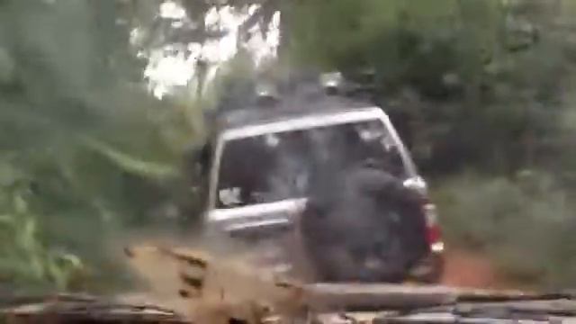 Nissan Patrol 4.5 Offroad смотреть онлайн