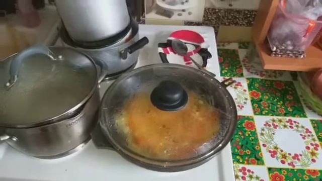 VLOG: ХОЧУ Венерину мухоловку!!!??❗❗❗Готовлю гороховый суп.