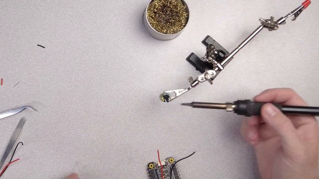 Installing The SpeedyBee F405 V3 ESC And Xing E Pro 2207 Motors // Bacon's Budget Build Step 2