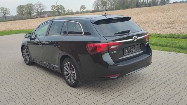 Toyota Avensis Business Xenon Leder Navi Kamera 8 x Alu смотреть онлайн