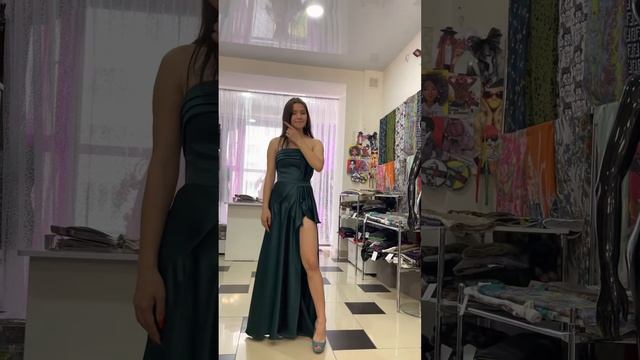 Демонстрация выпускного платья смотреть онлайн