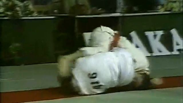 Neil Adams Juji Gatame смотреть онлайн
