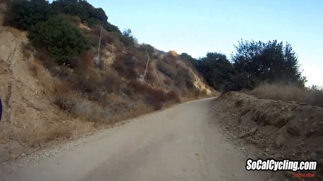 Mountain Biking in Southern California at the Claremont Hills Wilderness Park смотреть онлайн