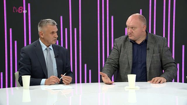 С 2001 года использует газ как давление. Как развивались газовые отношения с Россией? смотреть онлайн
