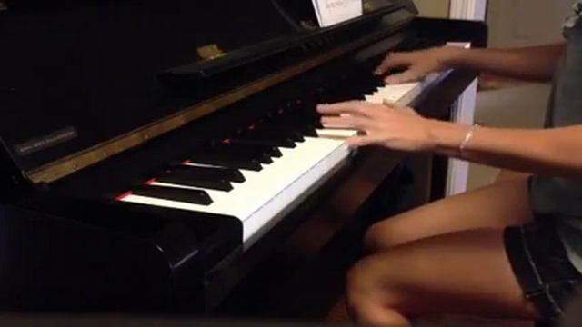 Smells Like Teen Spirit on piano смотреть онлайн