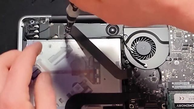MacBook Pro A1278 Upgrade im Jahr 2021 16GB RAM 2x SSD ? OWC Data Doubler смотреть онлайн