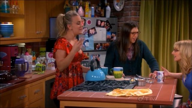 Girls Read Comic = Hammer Arguement смотреть онлайн