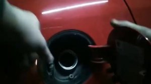 Как снять лючок на шкода Фабия