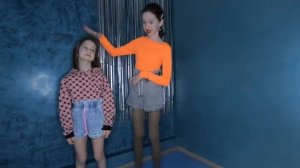 ЙОГА ЧЕЛЛЕНДЖ БЕЗ РУК С СЕСТРОЙ ( СБОРНИК )/ ЙОГА В КАПРОНОВЫХ КОЛГОТКАХ