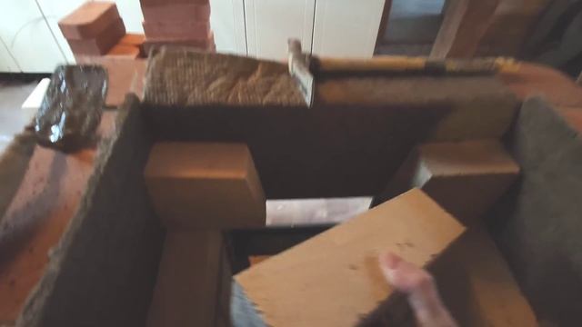 Перекрытие топки над печной дверцей клиновым кирпичом. Печник Волоколамск. смотреть онлайн