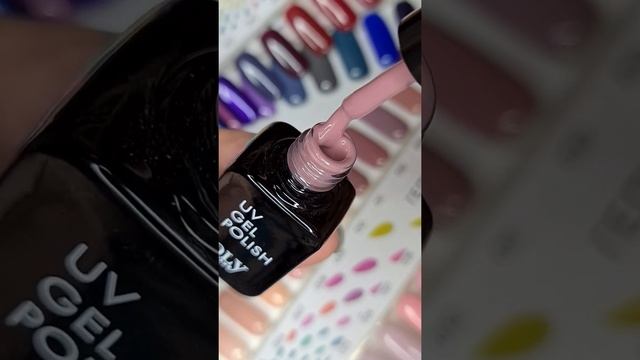 OLYSTYLE гель-лак для ногтей тон 011 темный лилово-бежевый смотреть онлайн