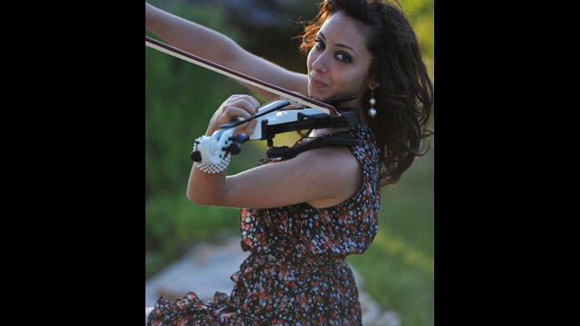 Hallelujah by Alexandra Burke cover Rosa De Donato Violinista смотреть онлайн