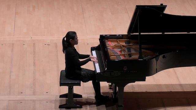 Anatoly Alexandrov - Piano Sonata No. 7 in D, Op. 42 "Sonatina" (Clarisse Teo) смотреть онлайн