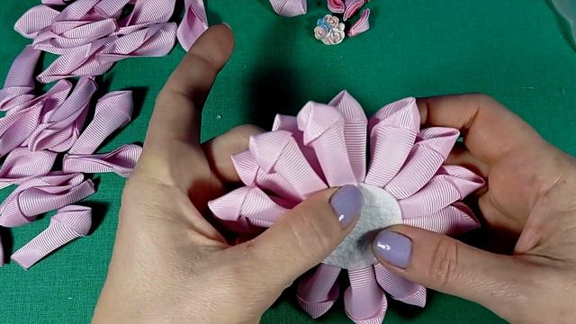 Бант хризантема || Канзаши смотреть онлайн