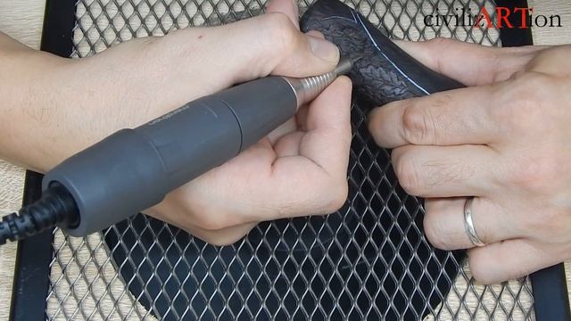 Нож "Дубовый лист". Черновая резьба на рукояти/Knife "Oak leaf". Part 4. Rough carving on the handl смотреть онлайн
