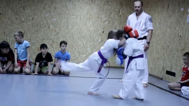 Фитнес клуб Лотос Единоборства смотреть онлайн