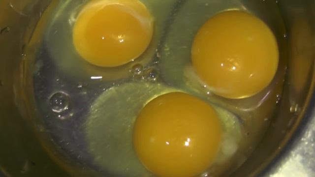 Тупые мифы о куриных яйцах смотреть онлайн