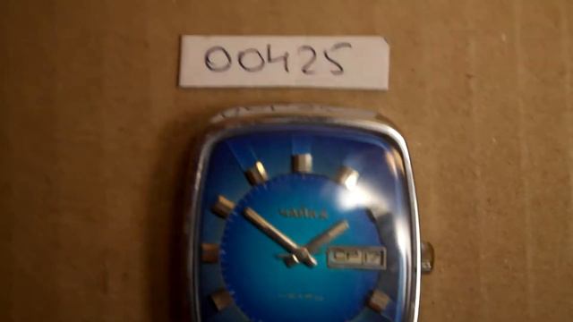 Часы Чайка кварцевый резонатор. Лот 00425 смотреть онлайн