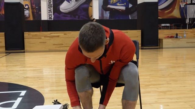 adidas Harden vol. 4: Обзор новых баскетбольных кроссовок Бороды смотреть онлайн