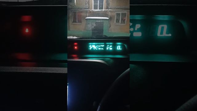 Тойота Аква. Ошибка перегрев гибридной установки. смотреть онлайн