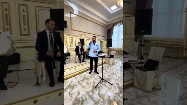 Эждар Мамедов & Ансамбль Хаял Эльгар Керимов (кларнет)Дербент Свадьба. Песня ƏZİZİM(Eyyub yaqubov) смотреть онлайн