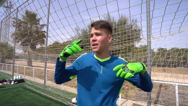 ENTRENÉ 24 HORAS con los GUANTES más BARATOS del MUNDO! смотреть онлайн