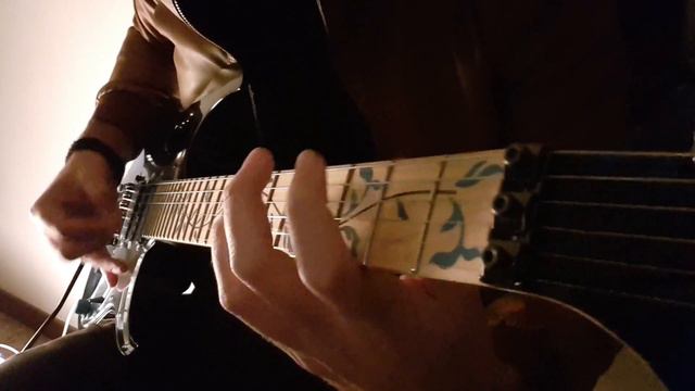 Ho suonato l'assolo di Eric Draven "il corvo"... (Violento) смотреть онлайн