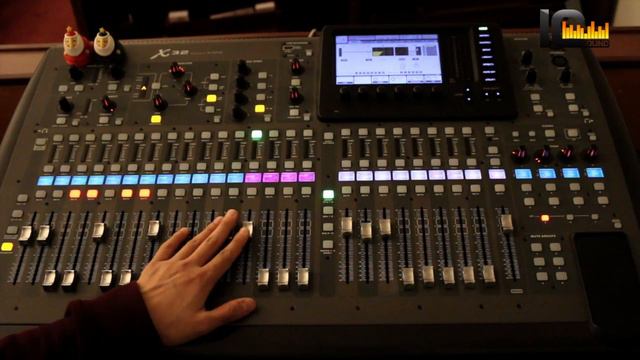 [강좌] Behringer X32 Part.1 Interface&Layout смотреть онлайн