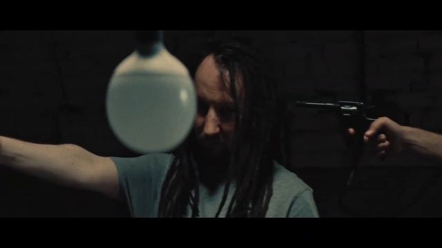 Пионерлагерь Пыльная Радуга - Серый (Official Music Video) смотреть онлайн