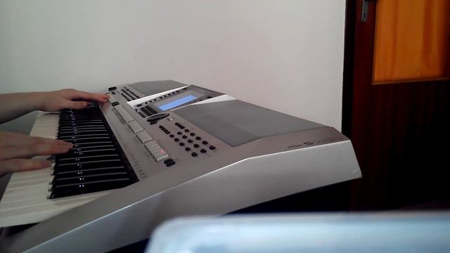 Martin Garrix Animals YAMAHA PSR S700 смотреть онлайн