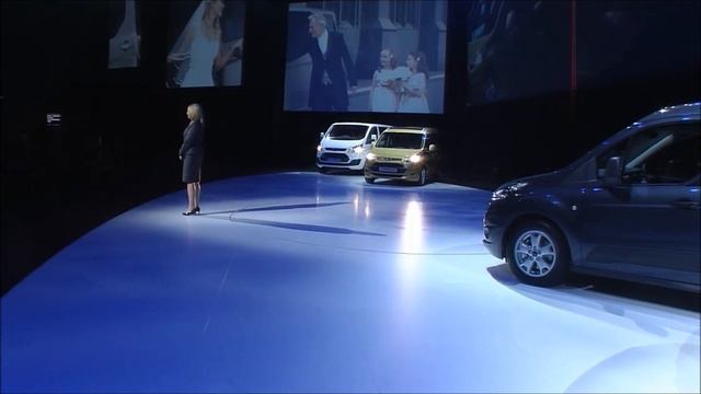 CarScoop | 2014 Ford Tourneo Courier Presentation смотреть онлайн